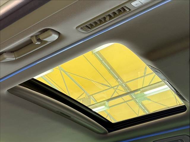 トヨタ ヴェルファイアの画像7