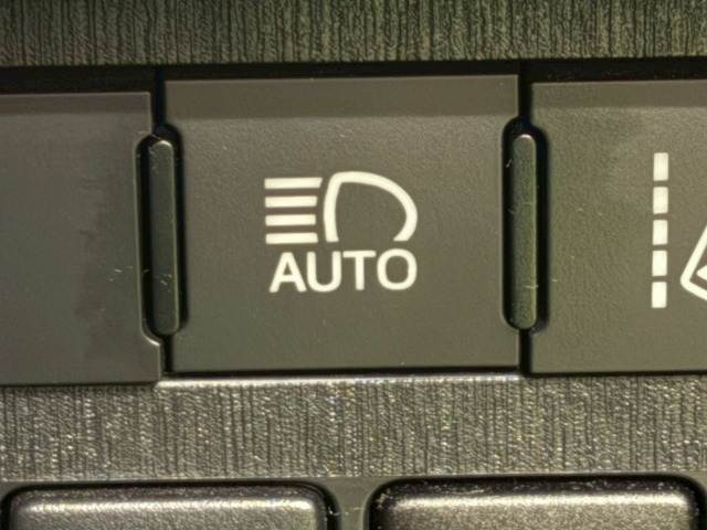 トヨタ プリウスαの画像7