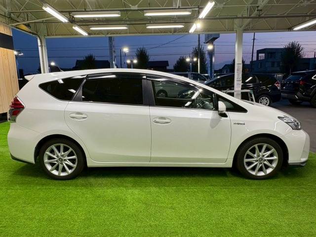 トヨタ プリウスαの画像15