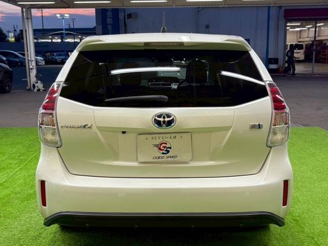 トヨタ プリウスαの画像17