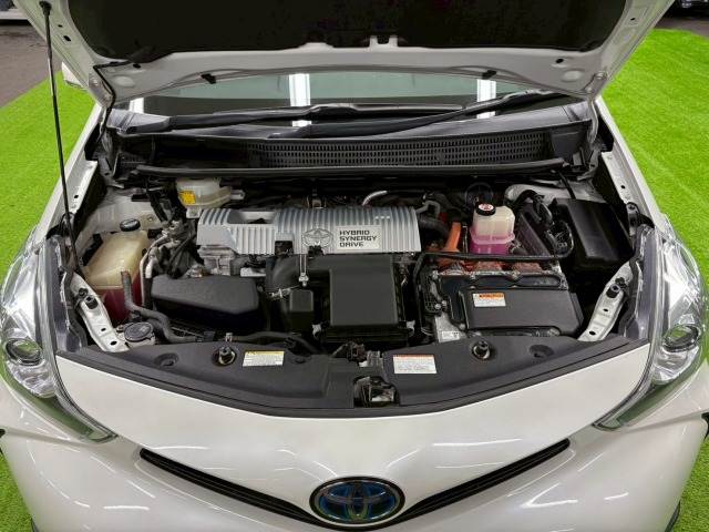 トヨタ プリウスαの画像18
