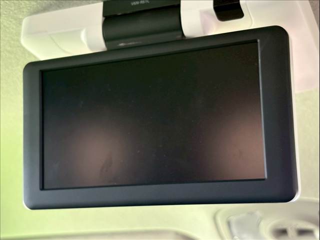 トヨタ プリウスαの画像5