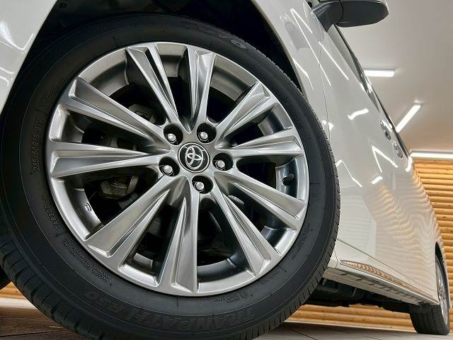 トヨタ アルファードの画像12