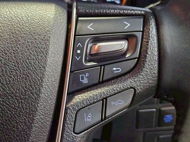 トヨタ アルファードの画像15