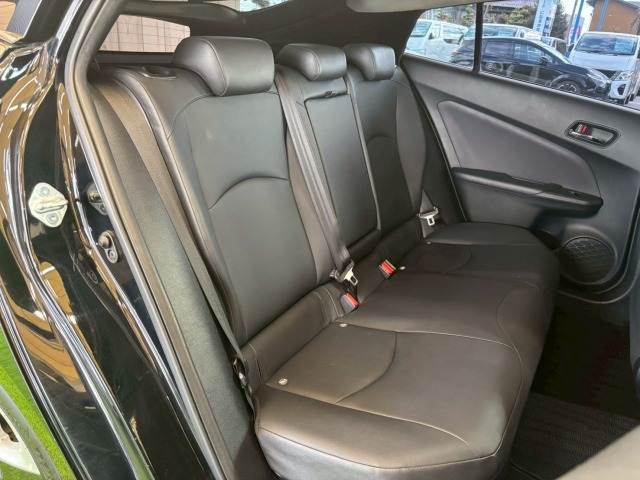 トヨタ プリウスの画像11