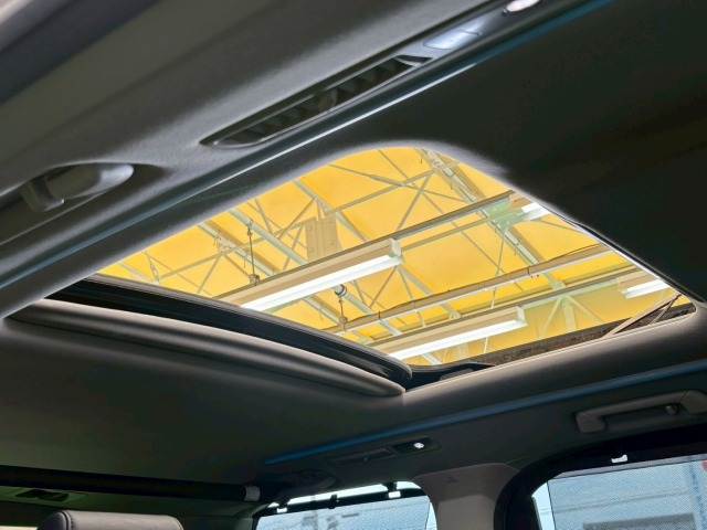 トヨタ ヴェルファイアハイブリッドの画像7