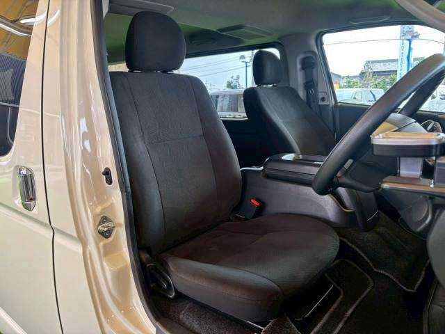 トヨタ ハイエースバンロングボディの画像10