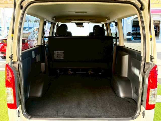トヨタ ハイエースバンロングボディの画像12