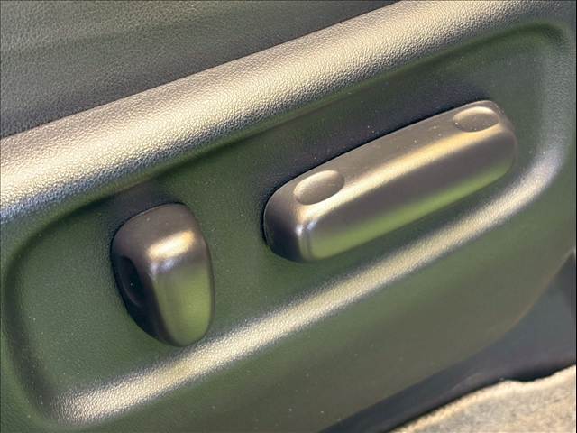 トヨタ エスティマの画像9