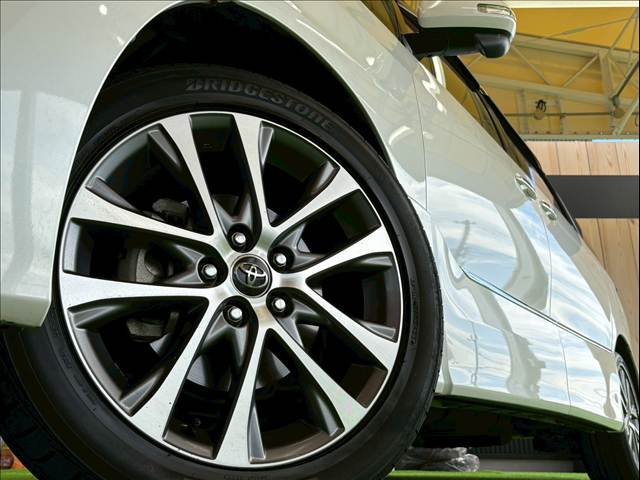 トヨタ エスティマの画像20