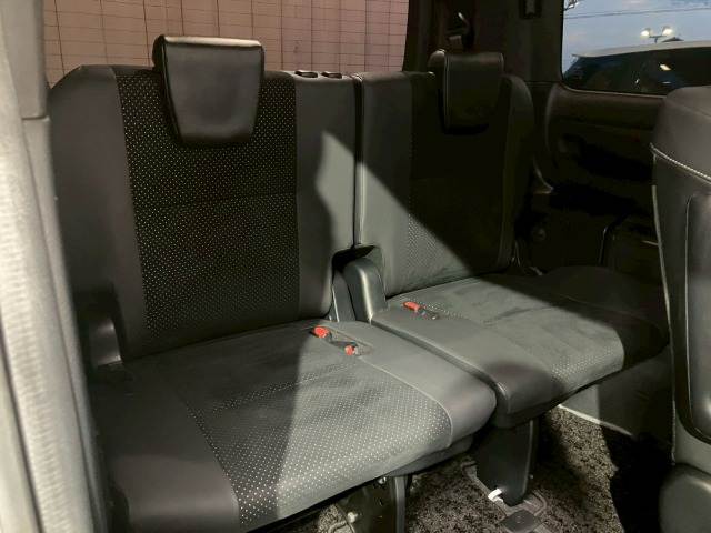 トヨタ ヴォクシーの画像11