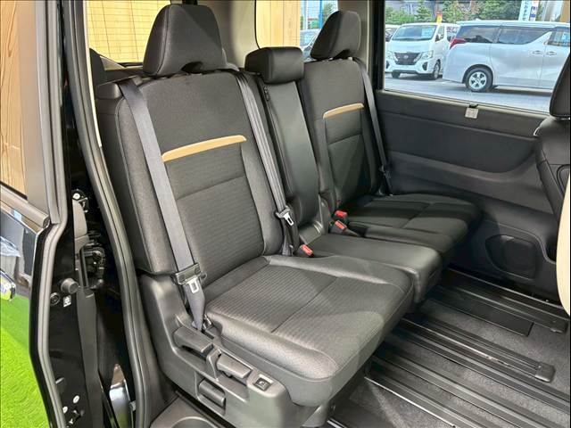 セレナハイウェイスターV 内装他