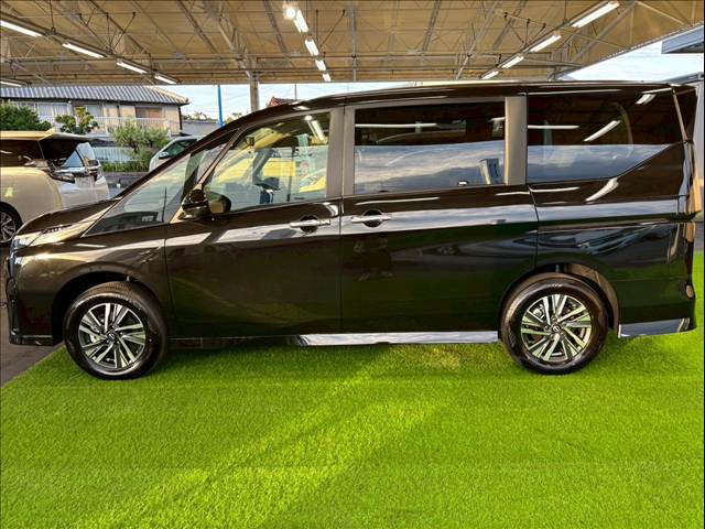 日産 セレナの画像14