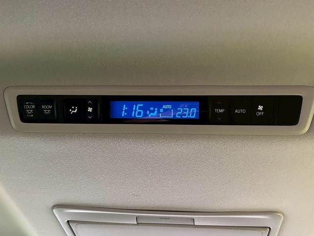 トヨタ ヴェルファイアの画像7