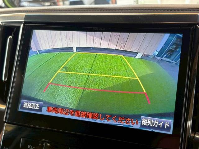 トヨタ アルファードの画像4