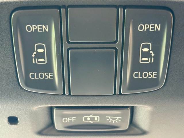 トヨタ アルファードの画像6