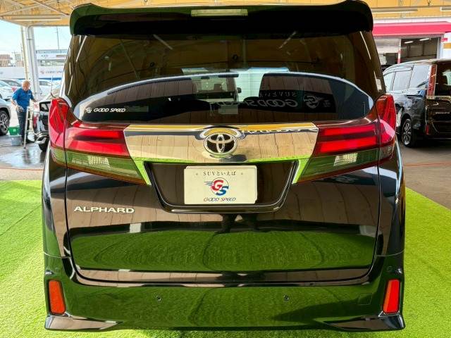 トヨタ アルファードの画像17