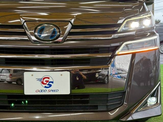 トヨタ ヴェルファイアハイブリッドの画像19