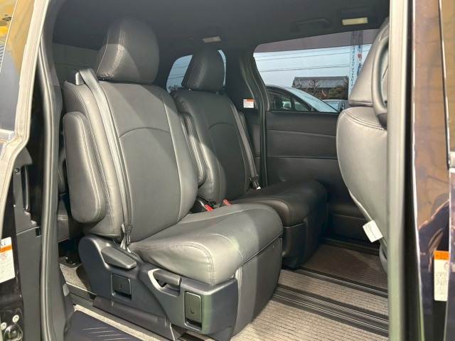 トヨタ エスティマの画像10