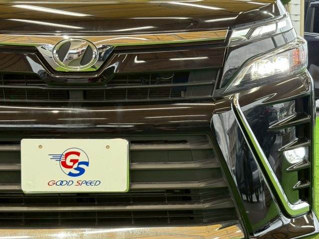 トヨタ ヴォクシーの画像19