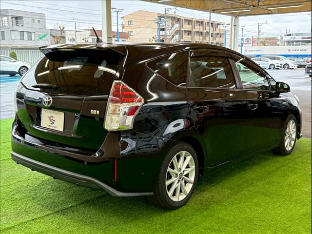 トヨタ プリウスαの画像16