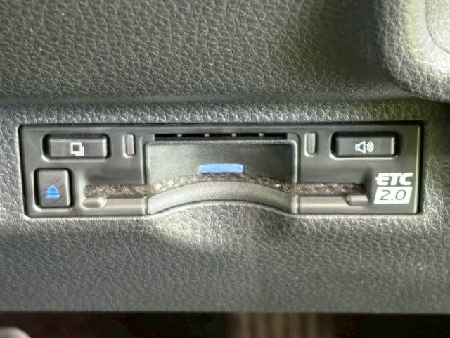 トヨタ シエンタハイブリッドの画像8