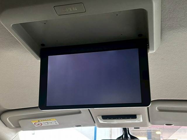 セレナe-POWER ハイウェイスターV 内装他