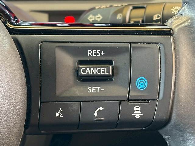 ノートオーラG leather edition 内装他