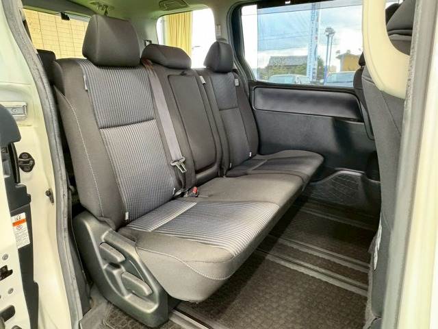 トヨタ ノアの画像11