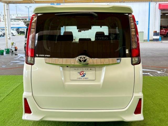 トヨタ ノアの画像17