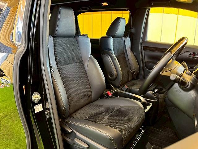 トヨタ ヴェルファイアの画像10