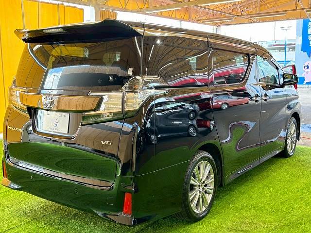 トヨタ ヴェルファイアの画像16