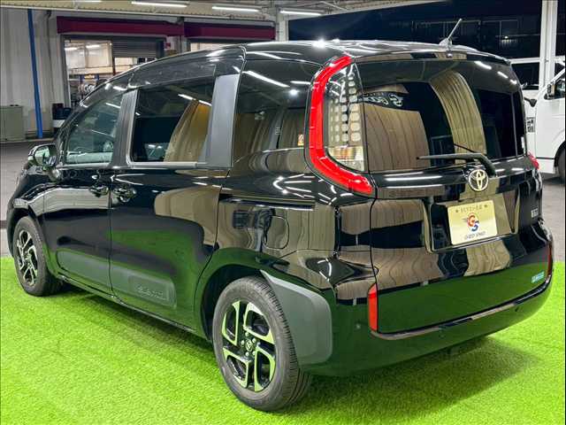 トヨタ シエンタハイブリッドの画像14