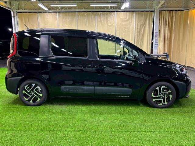 トヨタ シエンタハイブリッドの画像16