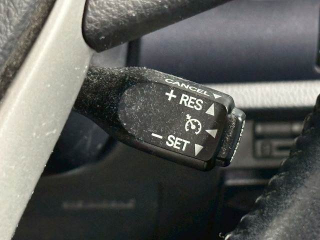 ヴォクシーハイブリッドV 内装他