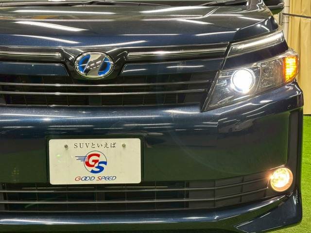 トヨタ ヴォクシーハイブリッドの画像19