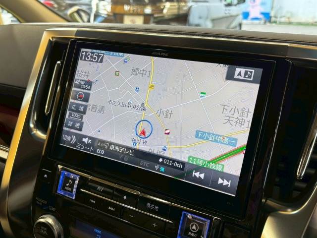 ヴェルファイアX 内装他