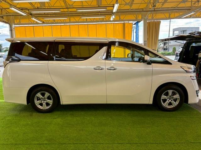 トヨタ ヴェルファイアの画像15