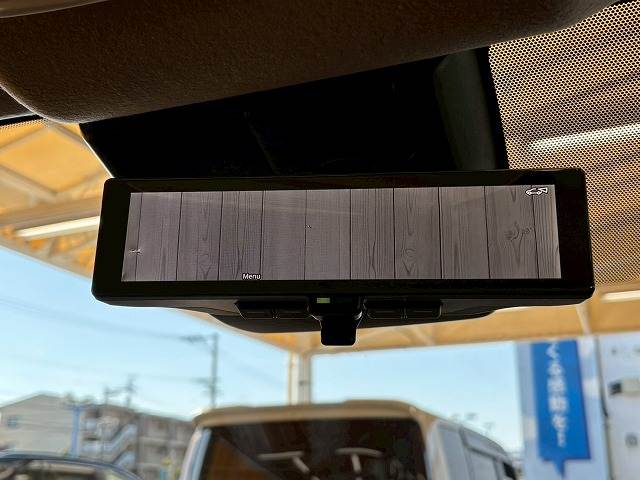 ノートX エアリーグレーエディション 内装他