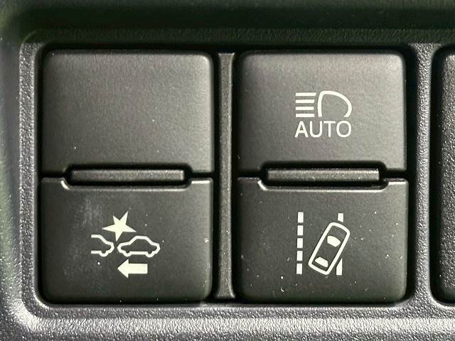 トヨタ ヴォクシーの画像7