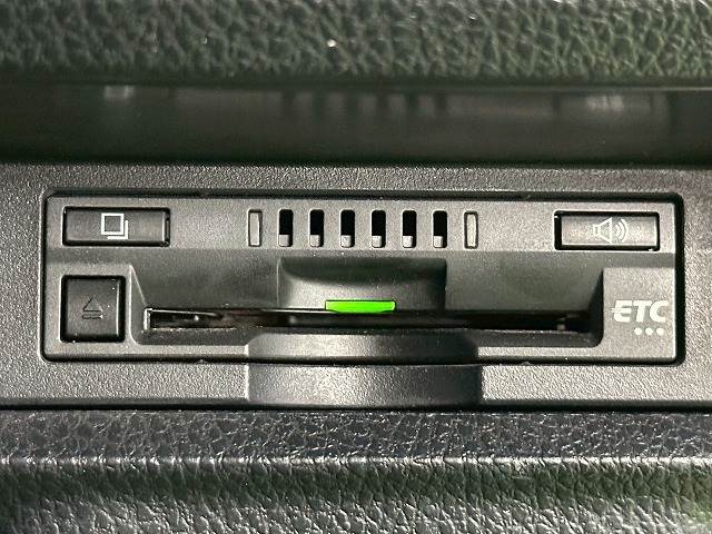 トヨタ ヴォクシーの画像9