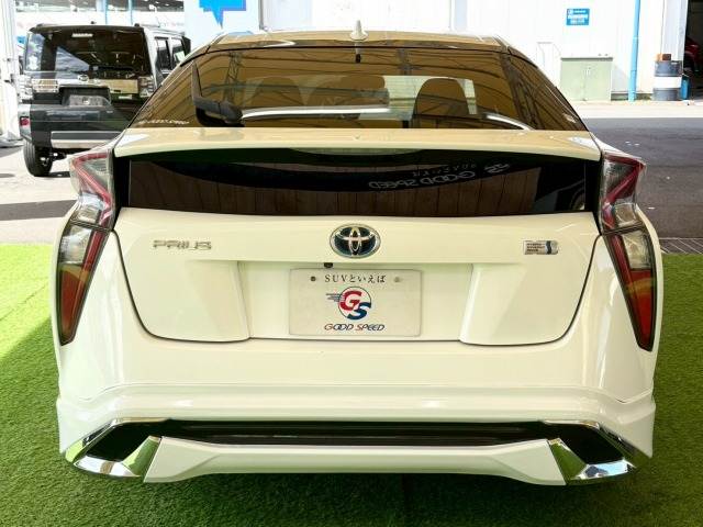 トヨタ プリウスの画像17