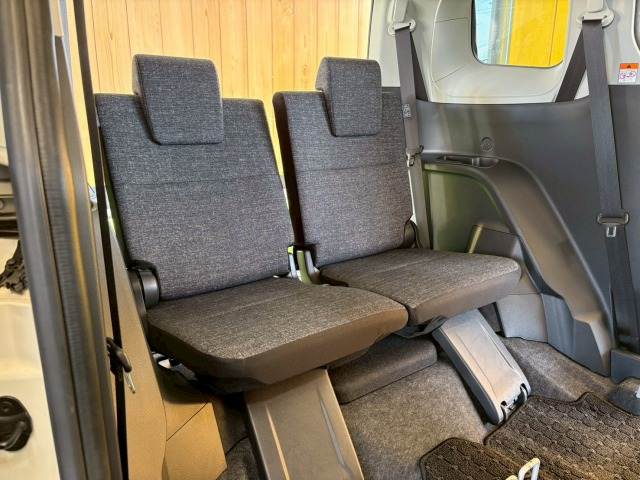 トヨタ シエンタハイブリッドの画像11