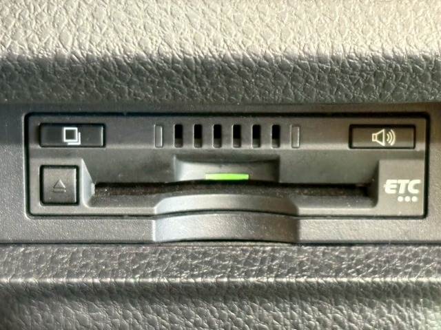 トヨタ ヴォクシーの画像8