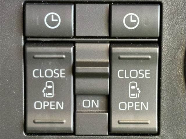 ルーミーカスタムG 内装他