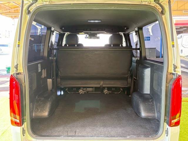 トヨタ ハイエースバンロングボディの画像12