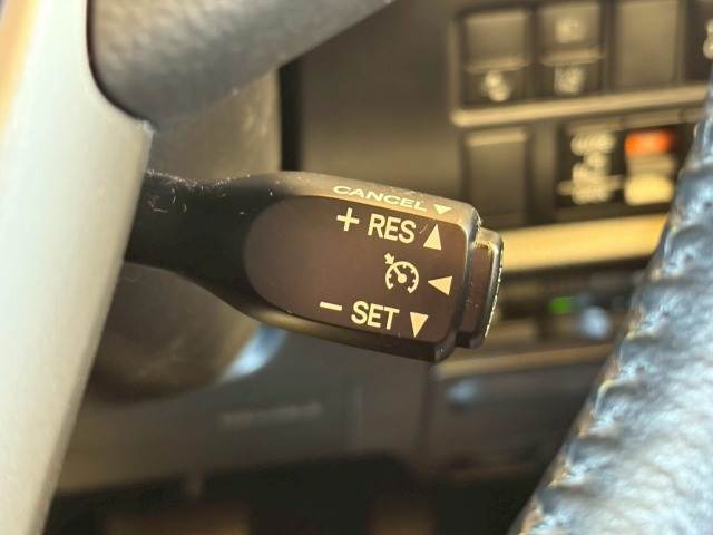 ヴォクシーハイブリッドZS“煌” 内装他