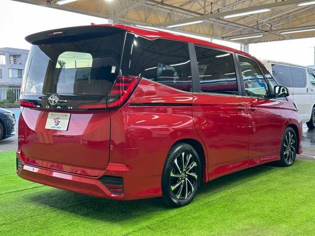 トヨタ ノアの画像16