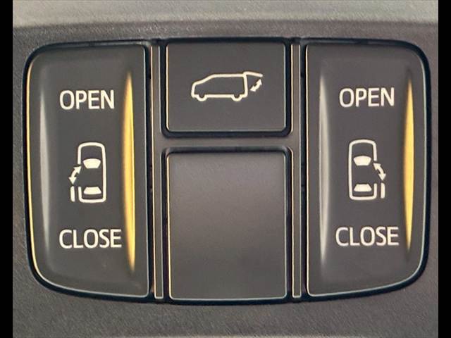 アルファードS“C パッケージ” 内装他