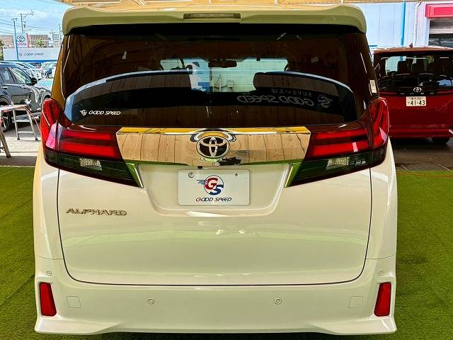 トヨタ アルファードの画像17